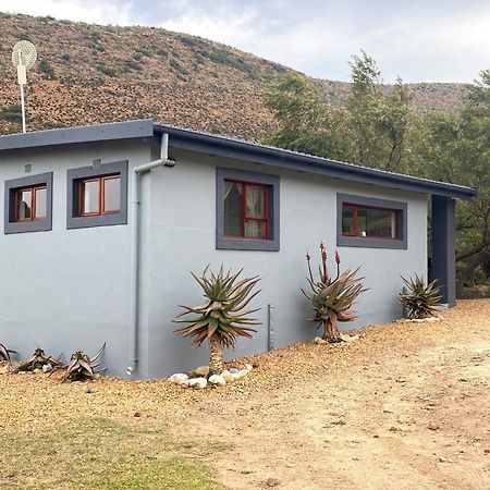 Oaksrest Vineyards Guest Farm Ξενοδοχείο Ladismith Εξωτερικό φωτογραφία