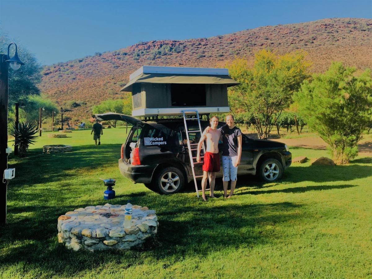 Oaksrest Vineyards Guest Farm Ξενοδοχείο Ladismith Εξωτερικό φωτογραφία