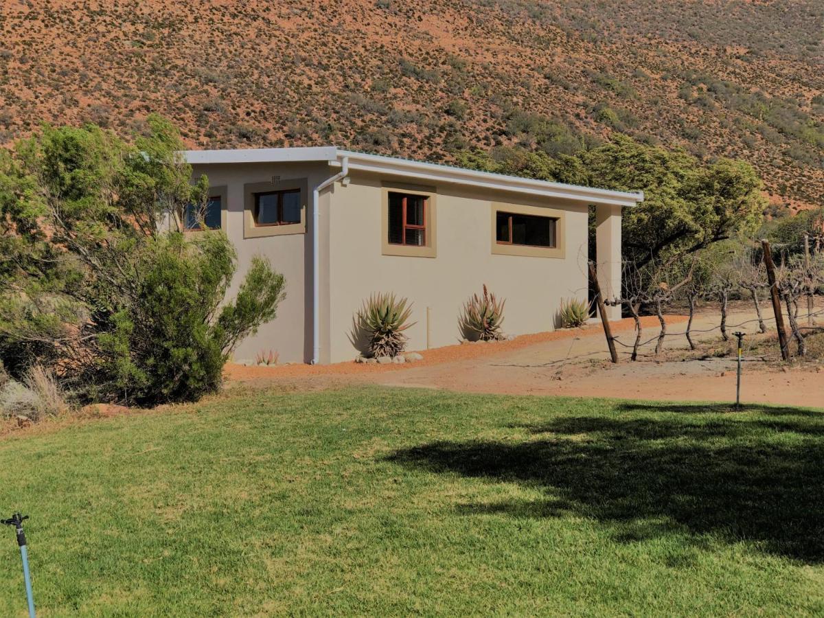 Oaksrest Vineyards Guest Farm Ξενοδοχείο Ladismith Εξωτερικό φωτογραφία