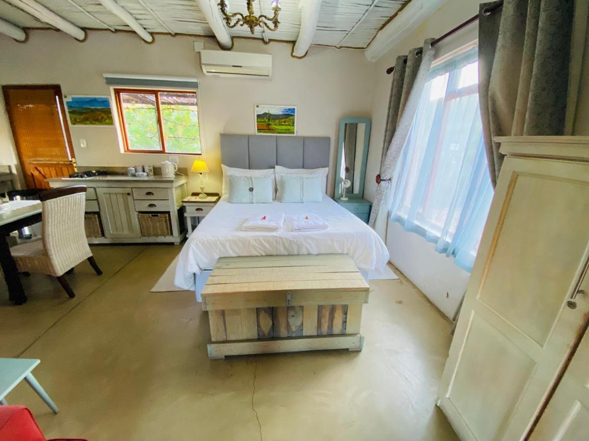Oaksrest Vineyards Guest Farm Ξενοδοχείο Ladismith Εξωτερικό φωτογραφία
