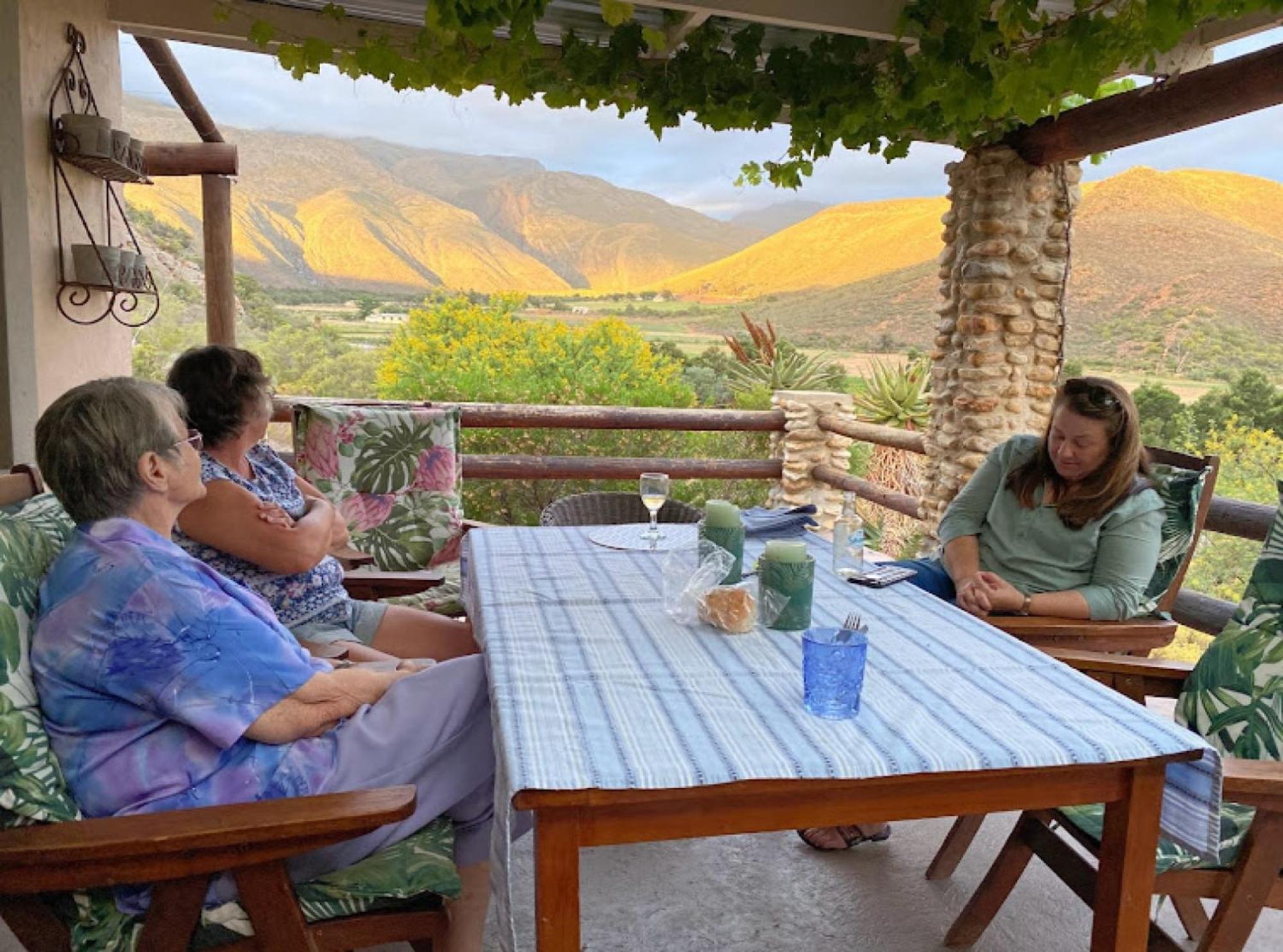 Oaksrest Vineyards Guest Farm Ξενοδοχείο Ladismith Εξωτερικό φωτογραφία