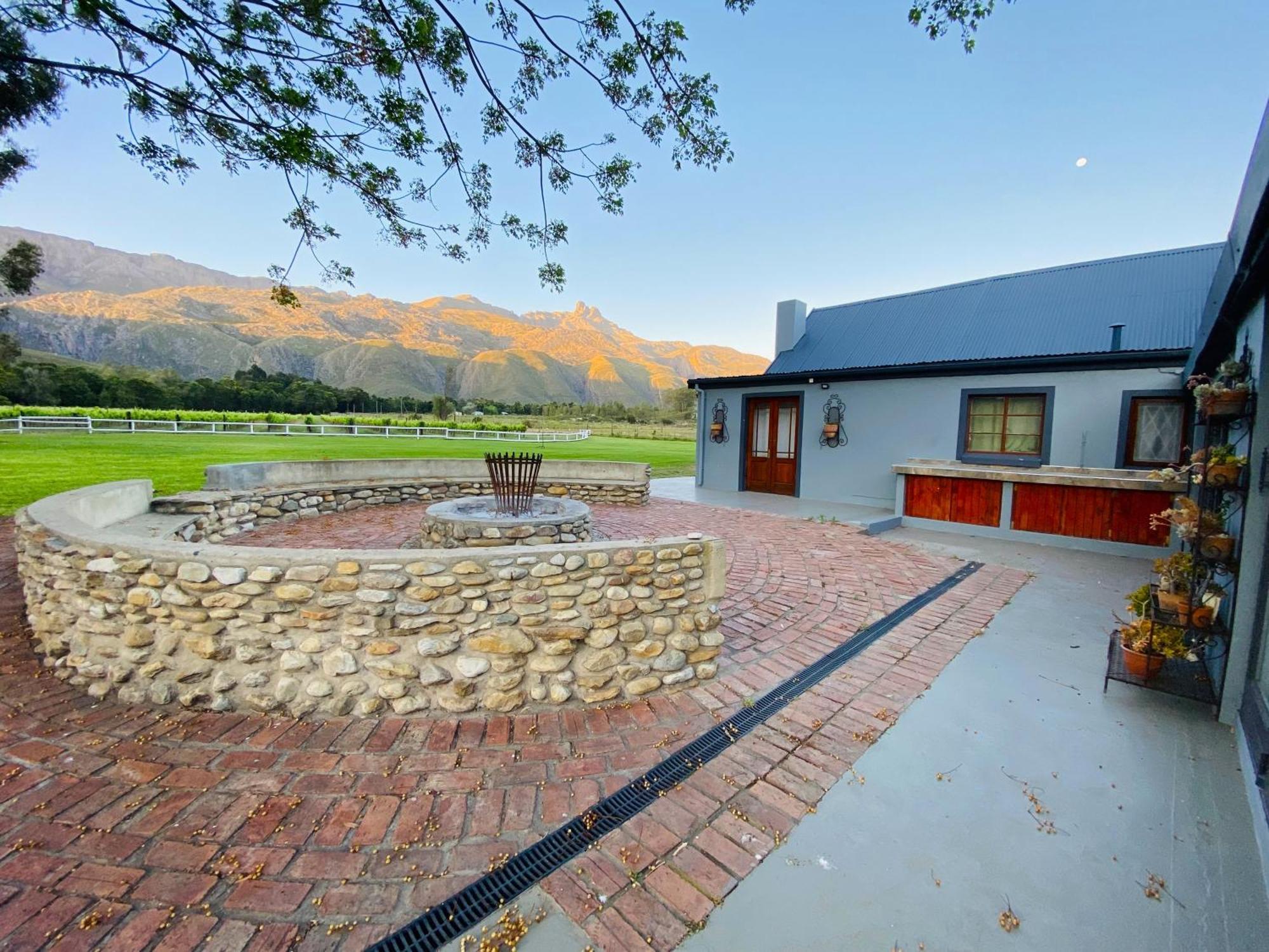 Oaksrest Vineyards Guest Farm Ξενοδοχείο Ladismith Εξωτερικό φωτογραφία