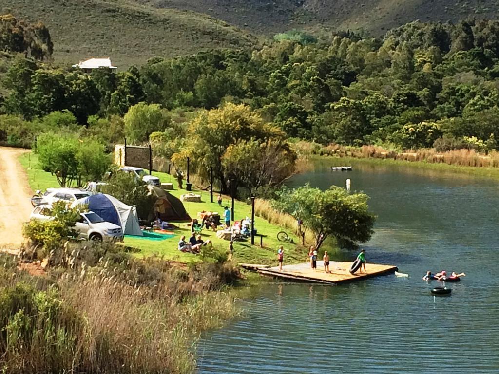 Oaksrest Vineyards Guest Farm Ξενοδοχείο Ladismith Εξωτερικό φωτογραφία