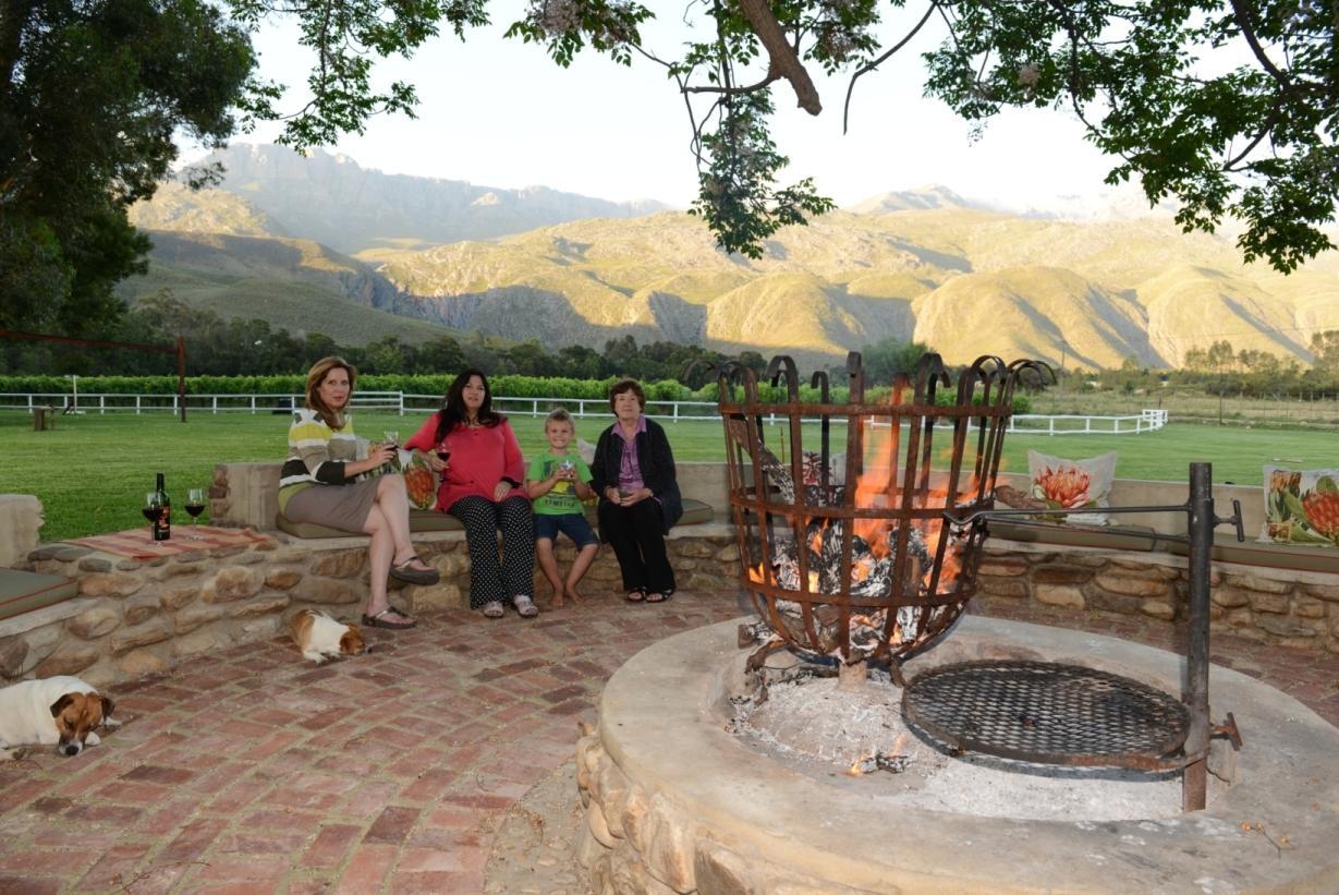 Oaksrest Vineyards Guest Farm Ξενοδοχείο Ladismith Εξωτερικό φωτογραφία