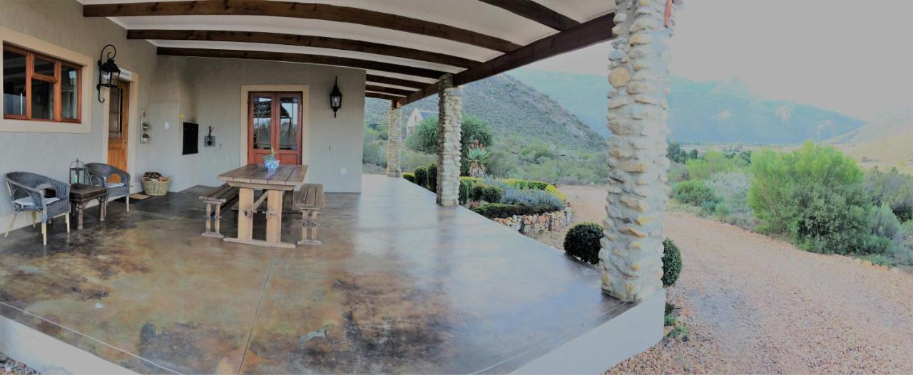 Oaksrest Vineyards Guest Farm Ξενοδοχείο Ladismith Εξωτερικό φωτογραφία