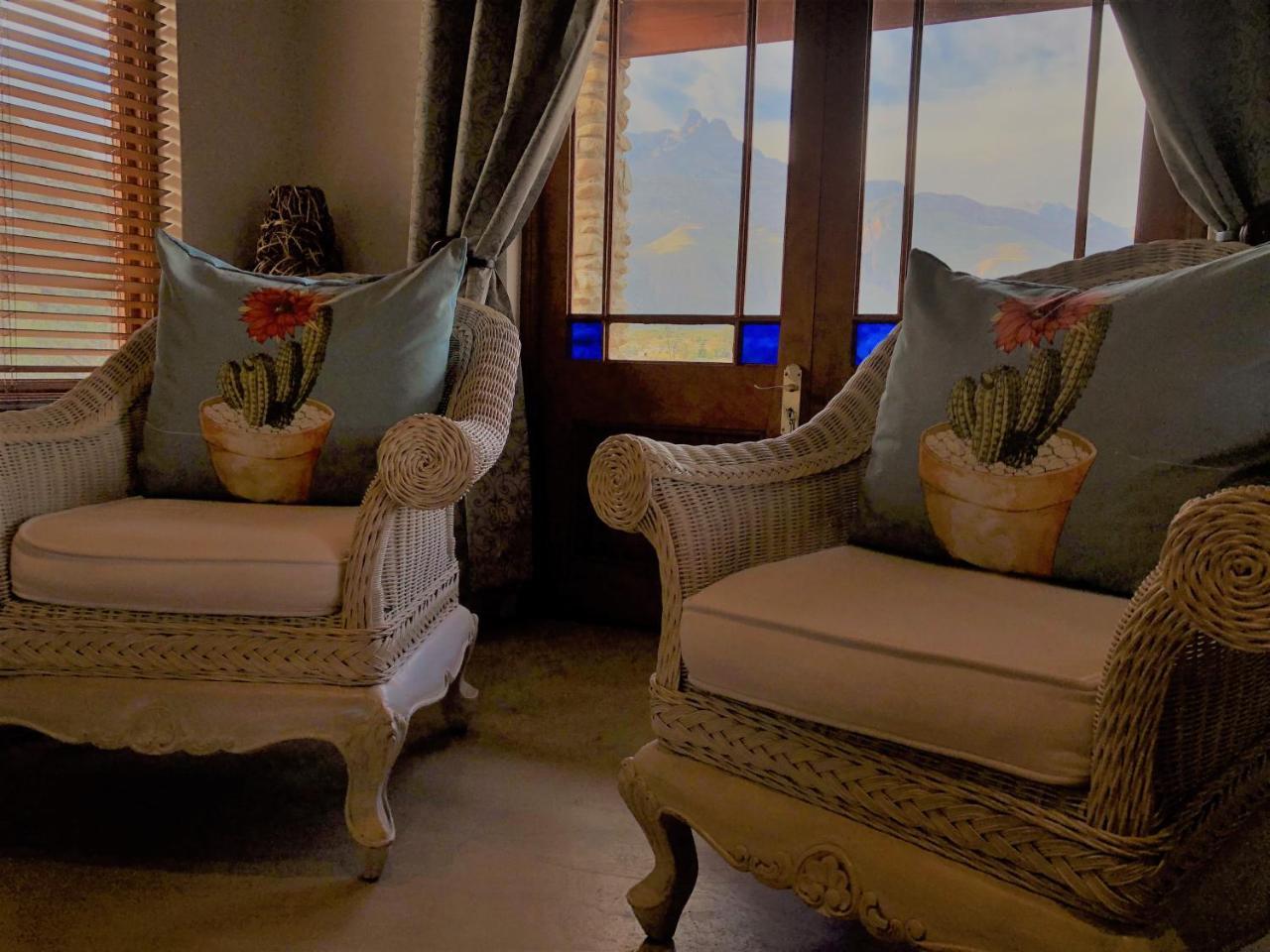 Oaksrest Vineyards Guest Farm Ξενοδοχείο Ladismith Εξωτερικό φωτογραφία