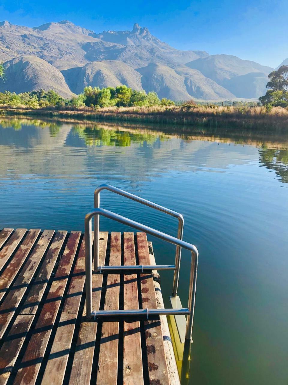 Oaksrest Vineyards Guest Farm Ξενοδοχείο Ladismith Εξωτερικό φωτογραφία